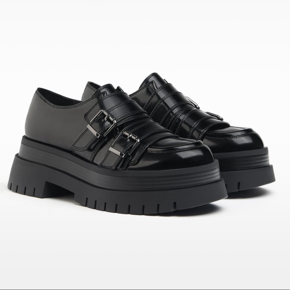 flat xl platform shoes with buckles